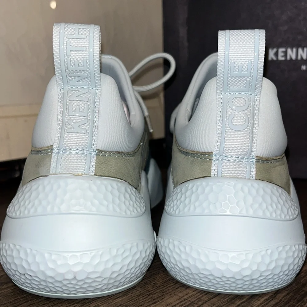 Kenneth Cole New York Women's Maddox Jogger Gray & Sage Sneaker Size 6.5 NIB